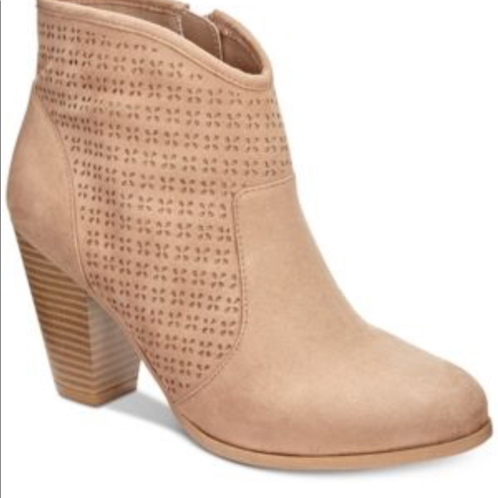American Rag Aria Perforated Booties